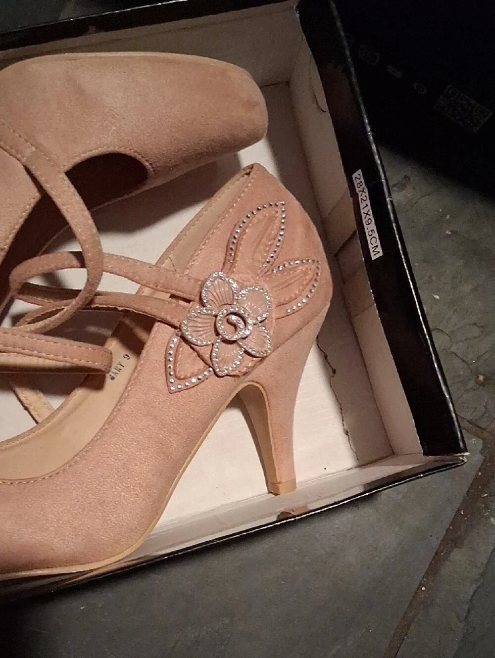 Mila Lady Tan Suede Rhinestone Floral Strappy Heels Size 9